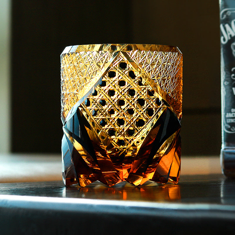Best Selling Handmade Classic Engraving Amber Black Colored Heavy Rocks Tumbler Cold Drinking Glass Cup with Gift Pack 220ml