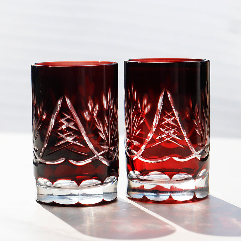 Japanese Style 65ml Round Hand Cut Glass Cut Patterned Spirits Glass Colored Sake Cup 2oz Korea Soju Shot Glass Party Favors
