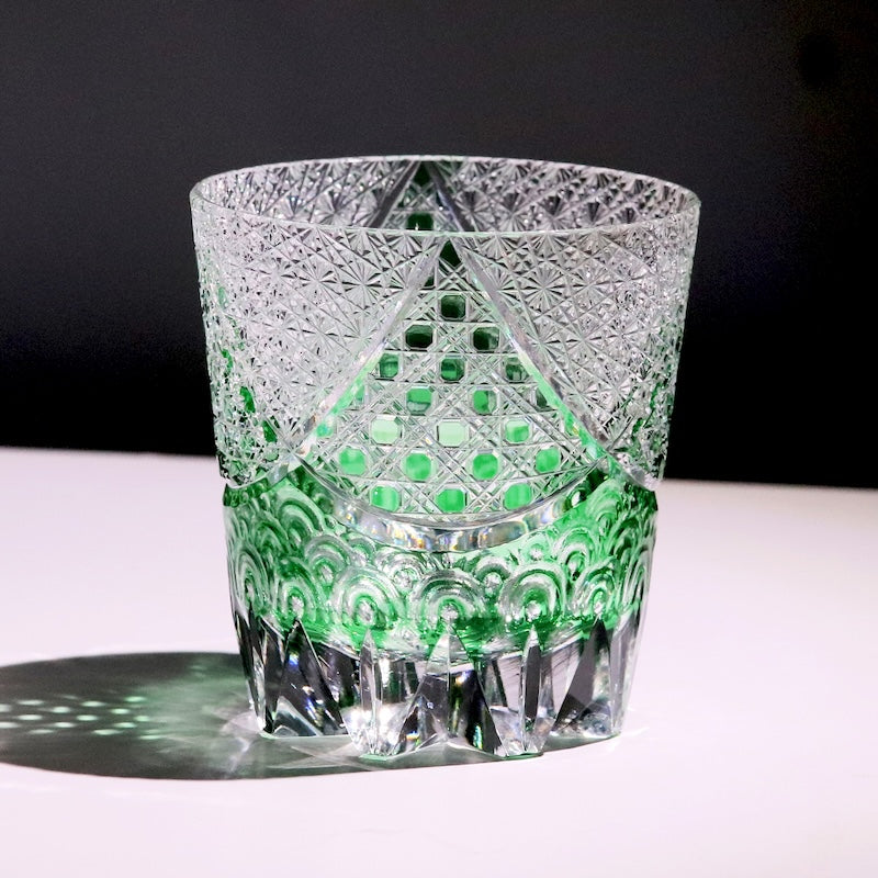 High End 320ml Lead Crystal Whiskey Glass Japanese Edo Kiriko Hand Carved Sea Wave Pattern Artwork for Luxury Home Bar