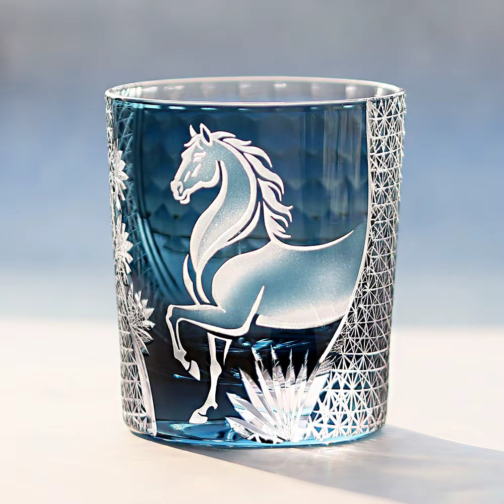 Luxury 250ml Engraving Hand Carved Horse Crystal Classic Design Cocktail Glass for Whisky & Wine with Limited Edition Gift Box
